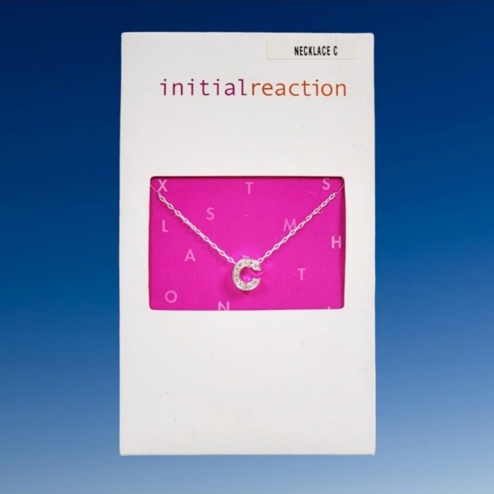 Kohl's Silver Initial‎ "C" Reaction Necklace
